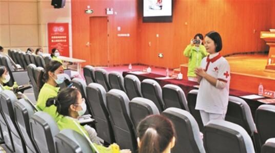 青春志愿行，助力讀懂中國——2021年讀懂中國國際會(huì)議廣州青年志愿者全面上崗服務(wù)